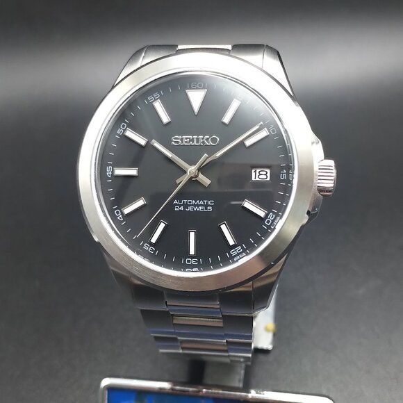 Automatic Sport Watch - Picture 1 of 7